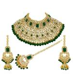 Green Kundan Choker Neckalce Jewellery set