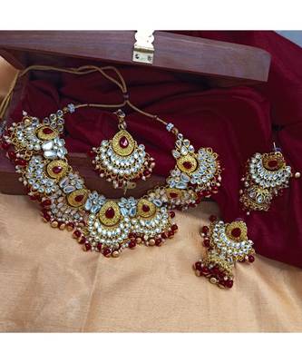 Maroon Kundan Gold Plated Choker Necklace set 2