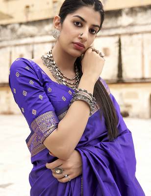 violet woven banarasi silk saree with blouse 2