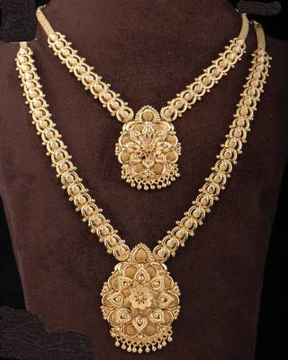 Gold agate necklaces 1