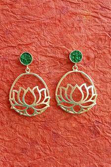 Gold earrings