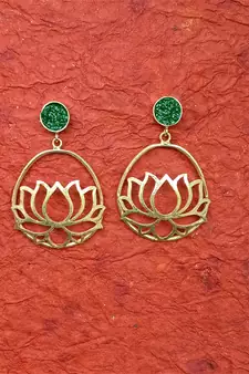 Gold earrings