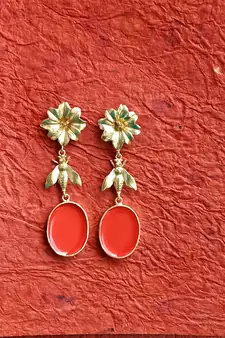 Gold earrings