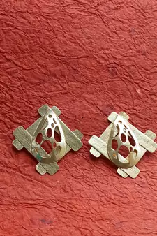 Gold earrings
