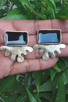 Gold earrings