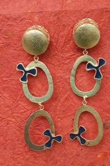 Gold earrings