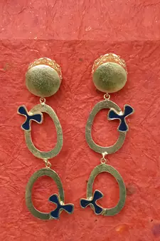 Gold earrings