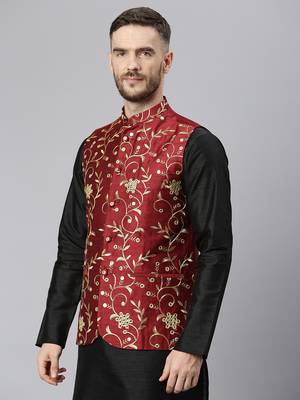 Maroon Viscose embroidered stitched kurta with nehru jacket 3