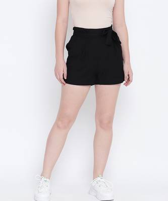 Dapper ritzy black elascticated casual women Linen shorts 1