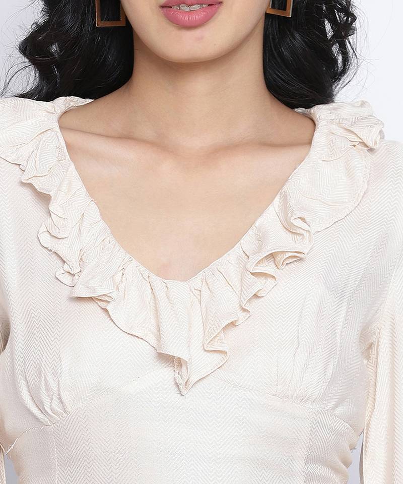 oatallic white frilled design women crop top