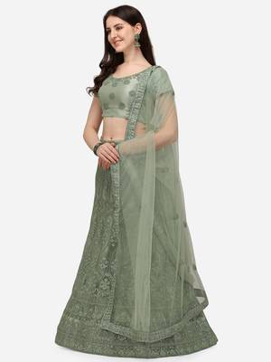Green embroidered net semi stitched lehenga 3