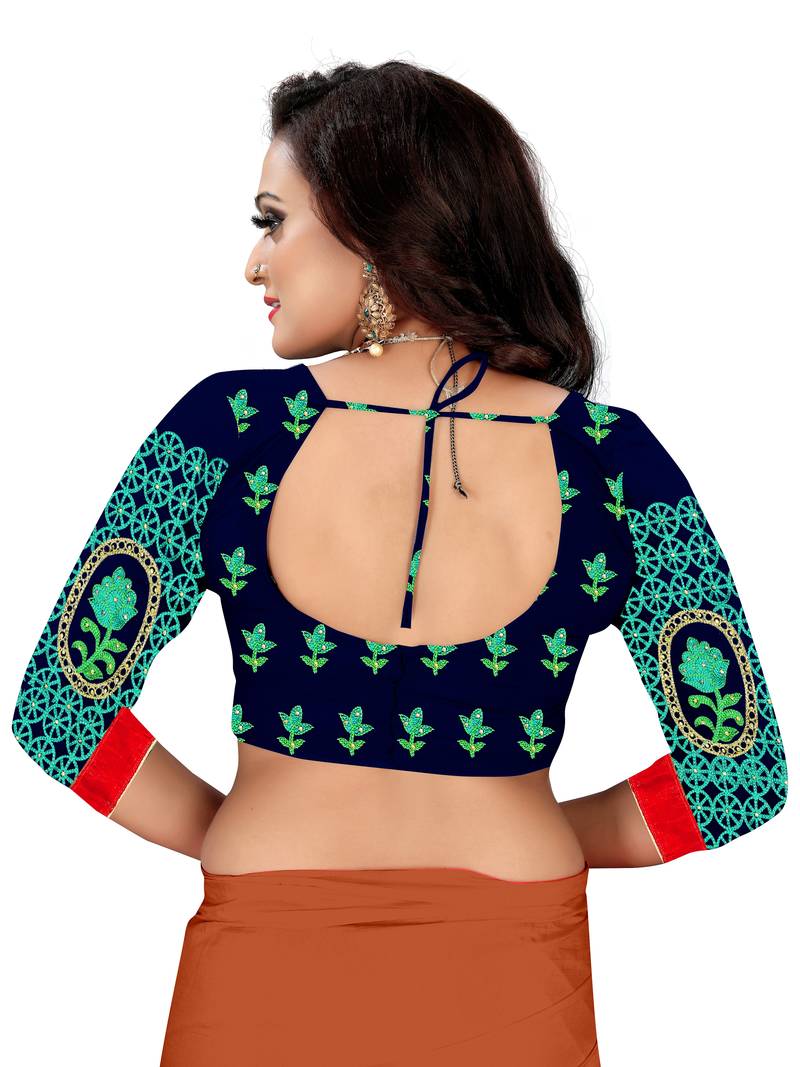 Embroidered Chiffon Saree With Blouse