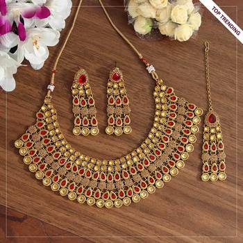 Red necklace-sets 1