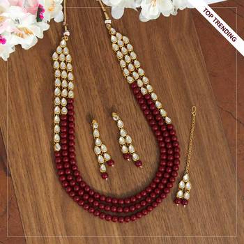 Maroon necklace-sets 1