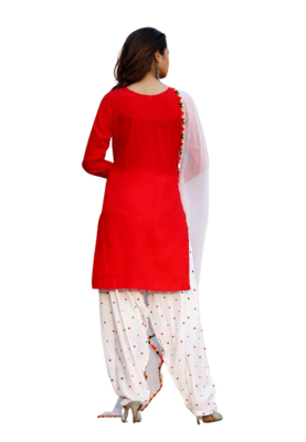 RF 1040 Red White Patilla With Dupptta 2