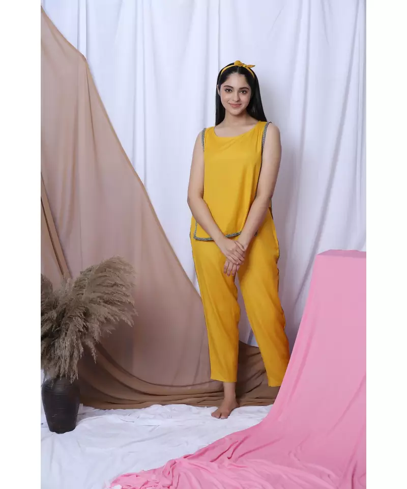 YELLOW SOLID LOUNGEWEAR SET WITH HAIRBAND