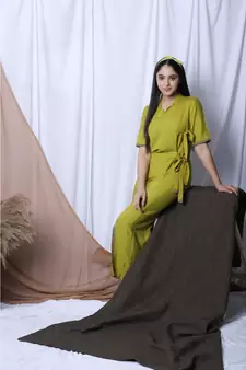 Lime Green Solid Loungewear Set With Hairband
