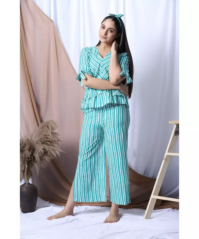 GREEN STRIPE PRINTED LOUNGEWEAR SET WITH HAIRBAND