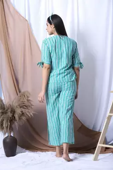 Green Stripe Printed Loungewear Set With Hairband