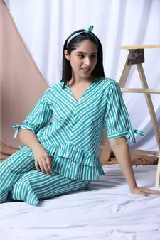 Green Stripe Printed Loungewear Set With Hairband