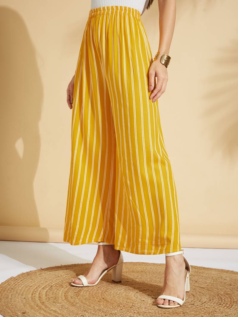 Mustard printed rayon palazzo-pants
