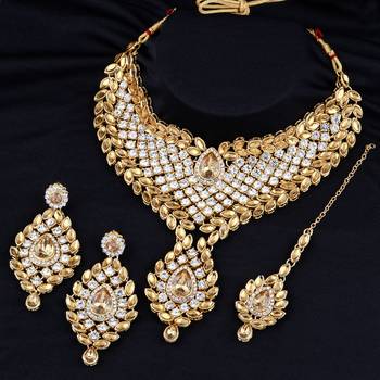 Gold Plated Kundan Diamond  Choker Set 1