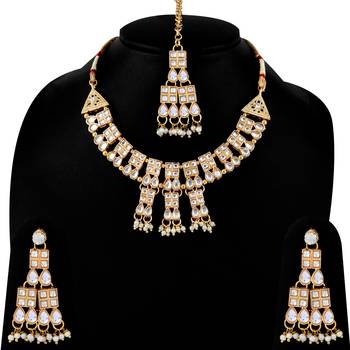 Gold Plated White Diamond  Stylish Jewellery Set For 4