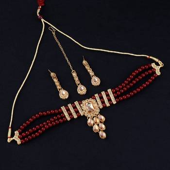 Traditional Pearl Designe Choker Set 1