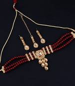Traditional Pearl Designe Choker Set