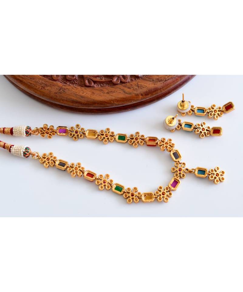 Multicolor gold plated Copper Alloy   necklace  &   pair of earrings