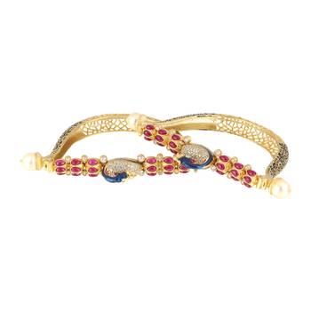 Gold bangles-and-bracelets 2