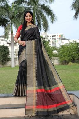 Blue woven paithani silk saree with blouse 1