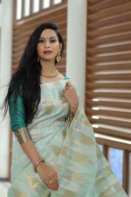 Yellow woven cotton saree with blouse 2