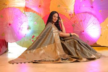 Orange woven tissue saree with blouse 3