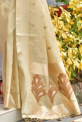 Light green printed organza saree with blouse 2