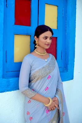 Yellow woven tussar silk saree with blouse 2