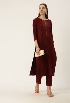 Women Maroon Yoke Design Regular Sequinned American Crape Kurta with Pant 8
