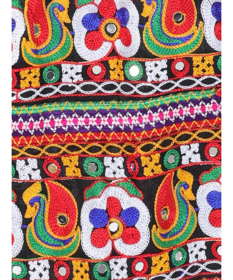 BLACK Embroidery work Sleeveless Choli With Lehenga & Dupatta