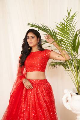 party wear red lehenga choli with duptta 4