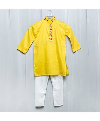 yellow cotton mirror work kurta paijama 2