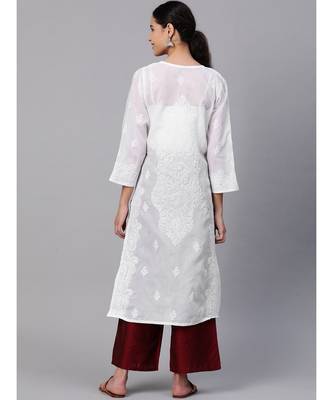 Hand Embroidered White Cotton Lucknow Chikan Women Kurta 2