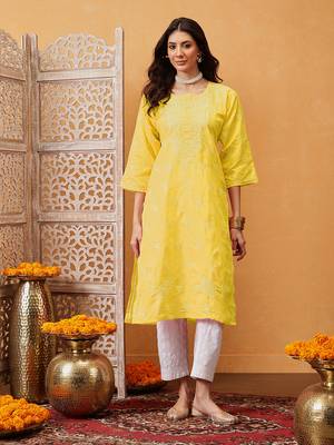 Hand Embroidered Yellow Cotton Lucknowi Chikan Women Kurta 1
