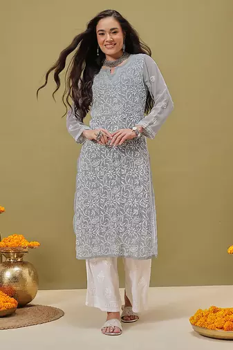Hand Embroidered Grey Georgette Lucknow Chikankari Women Kurta With Slip