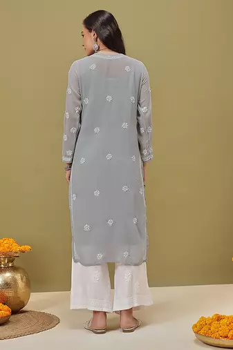Hand Embroidered Grey Georgette Lucknow Chikankari Women Kurta With Slip