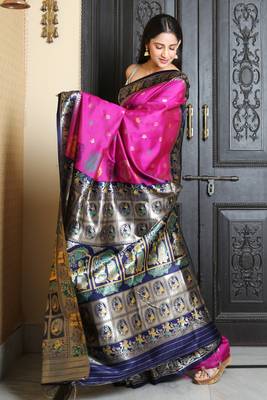 Magenta baluchori silk saree 3