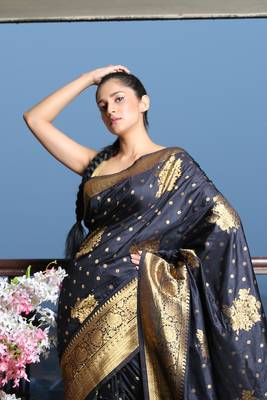 Black Khaddi benarasi saree 2