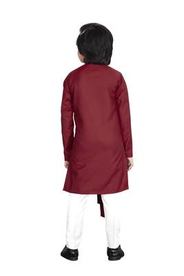 Kids Maroon Kurta Pajama Set For Boys  4