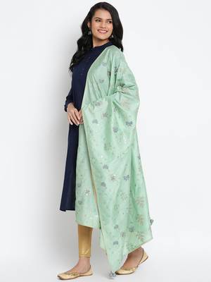 Women's Green Organza Embroidered Dupatta 3