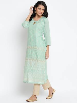 Green Muslin Embroidered Semi-Stitched Kurti 3