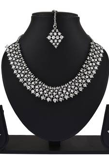 Multicolor ston and  silver alloy necklaces